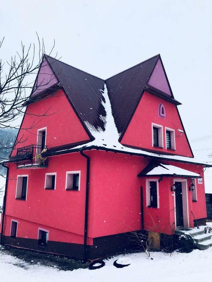 Malinowy Domek Mlynczyska Bagian luar foto